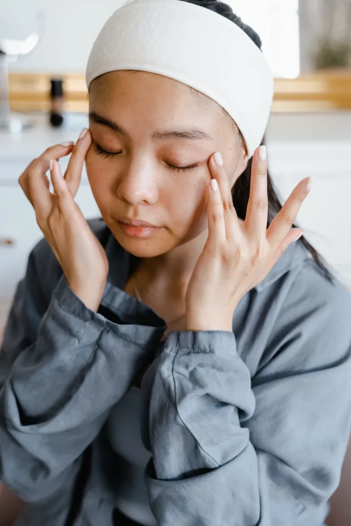 Healthy-looking facial appearance associated with improved elasticity and hydration