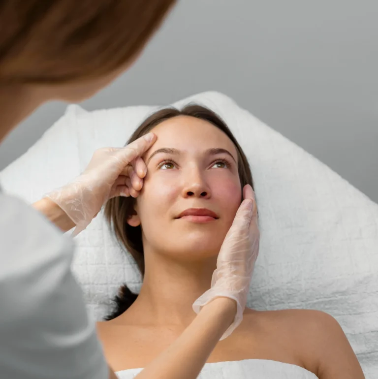 Facial assessment and marking before temple filler injections